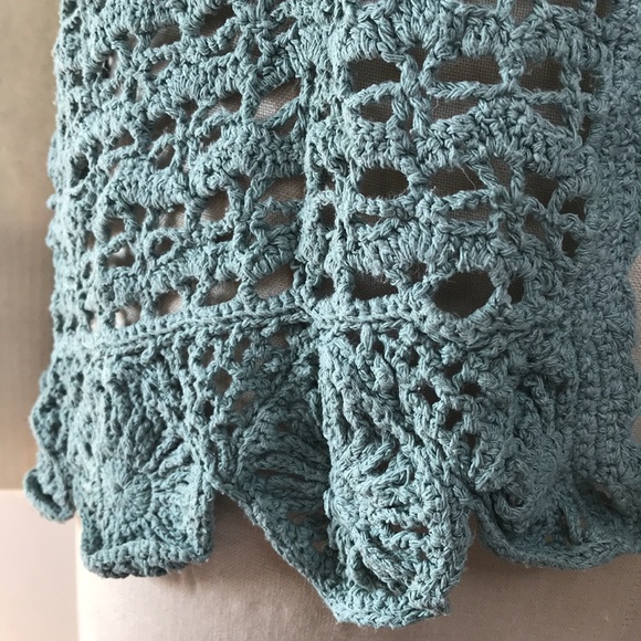 Vintage! Anna Gray Crochet Vest - Picture 5 of 12